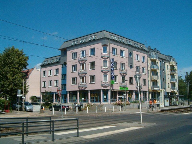 Hotel Pankow Berlín Exterior foto