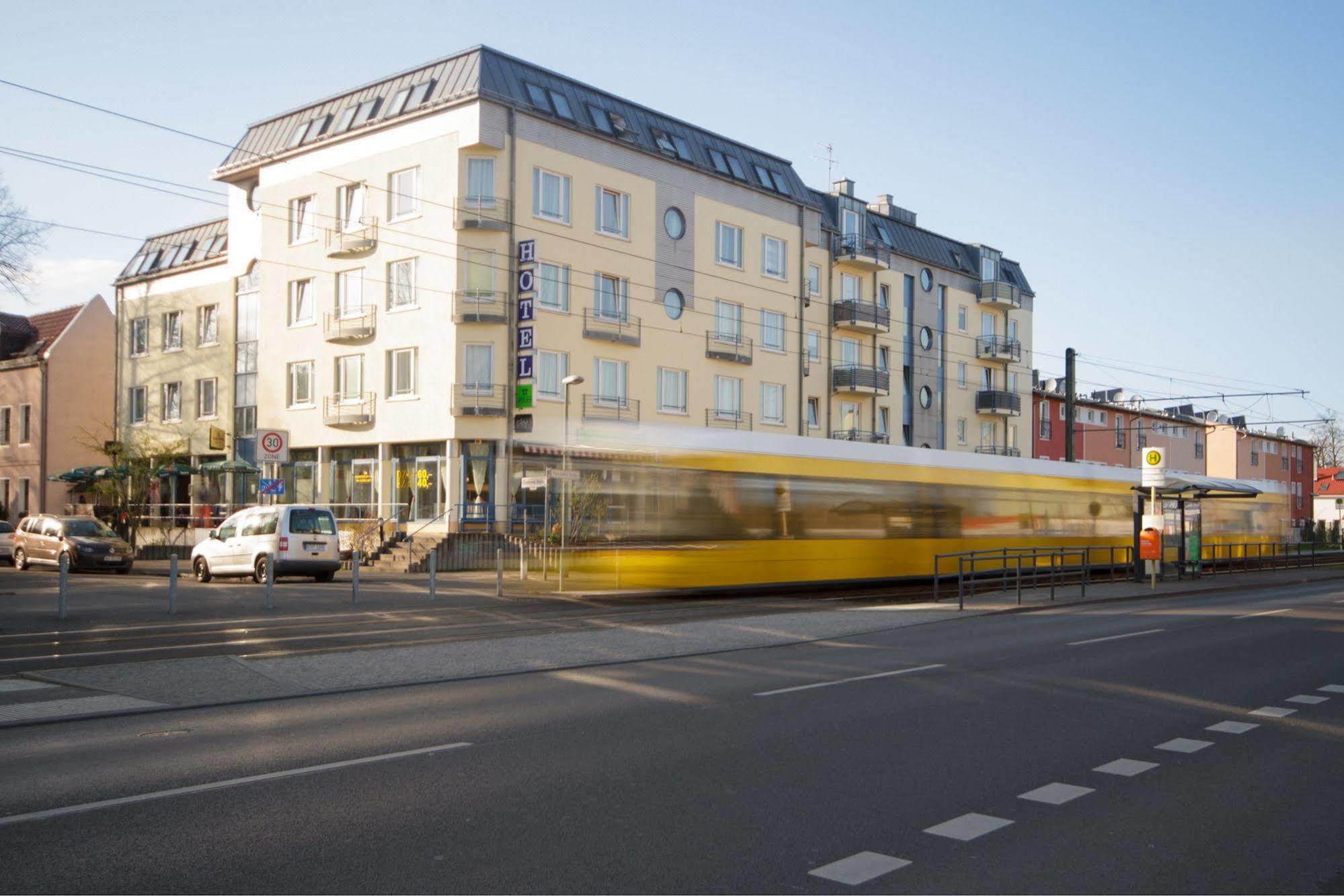 Hotel Pankow Berlín Exterior foto